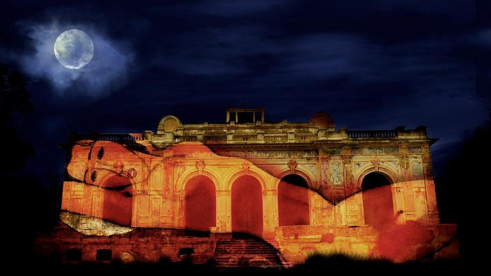 L’impronta di Modì, che spettacolo by night alle Terme del Corallo con i quadri “proiettati”