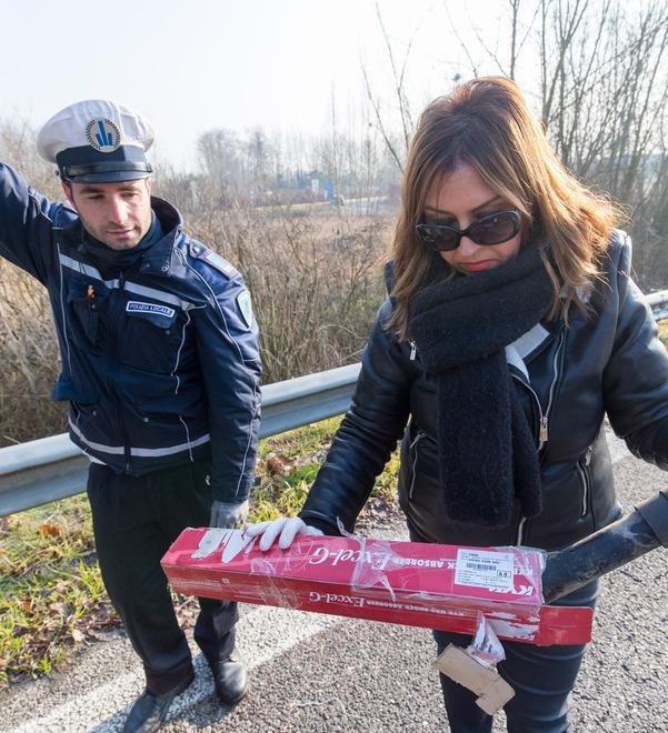 Rifiuti a bordo strada. Trovata una colpevole 