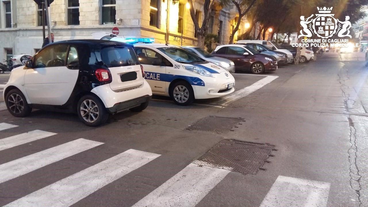 Le strisce pedonali dove è avvenuto l'incidente sul Largo
