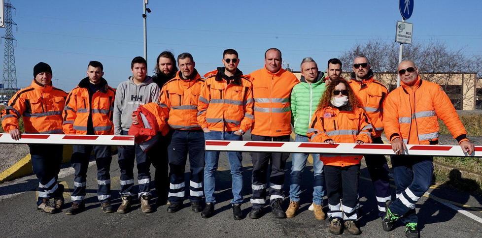 Senza stipendio i 60 addetti della Gvg dopo lo sciopero arrivano i soldi 