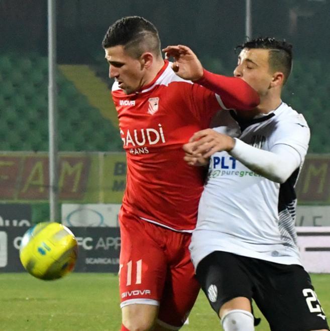 Van der Heijden si allena con gli olandesi dell’Oss Carletti, Ravenna in pressing