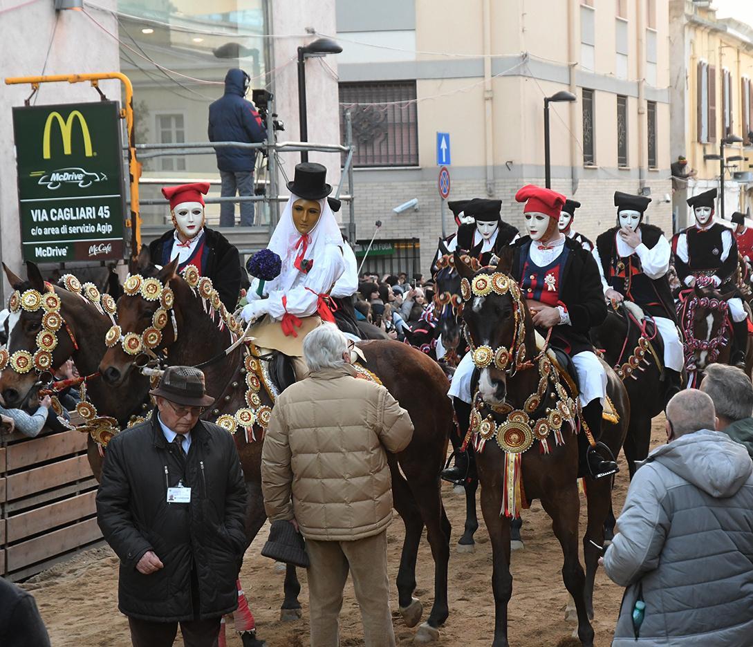Antidoping alla Sartiglia, due cavalieri patteggiano 