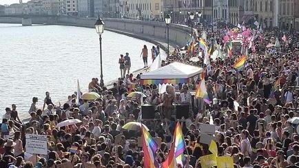 Il gay pride a Pisa