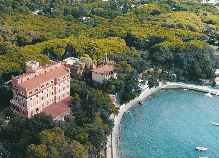 Adesso si può dire “sì” anche all’hotel Miramare di Castiglioncello