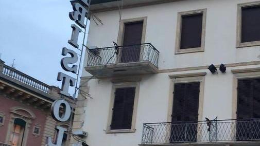 Nuovo hotel Bristol, niente consiglio comunale