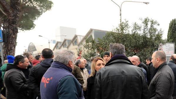 L’assemblea nella mensa dell’azienda di Mercatale