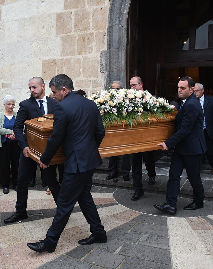 Rifiuti, incendi e intimidazioni 