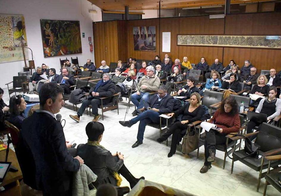 Stadio, bagni pubblici e piscina Ecco i progetti e le scadenze 