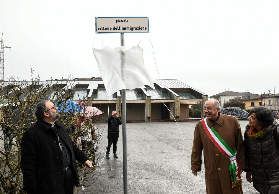 Il piazzale di S. Vito intitolato alle vittime dell’immigrazione 