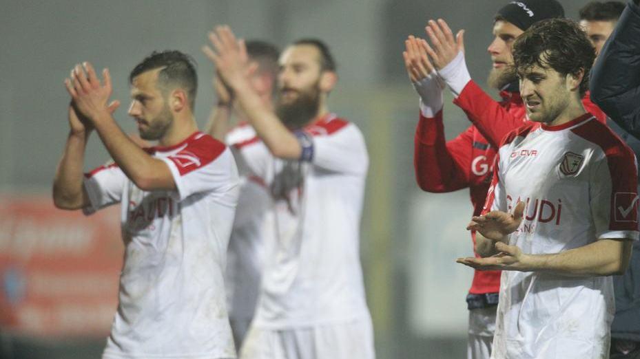 Carpi, un altro eurogol di Biasci evita la beffa contro il Padova