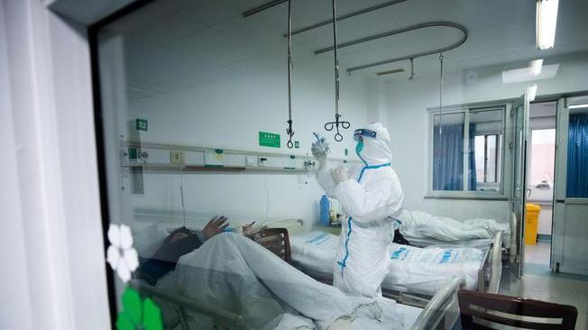 Virus: esperti, 44 mila contagi a Wuhan