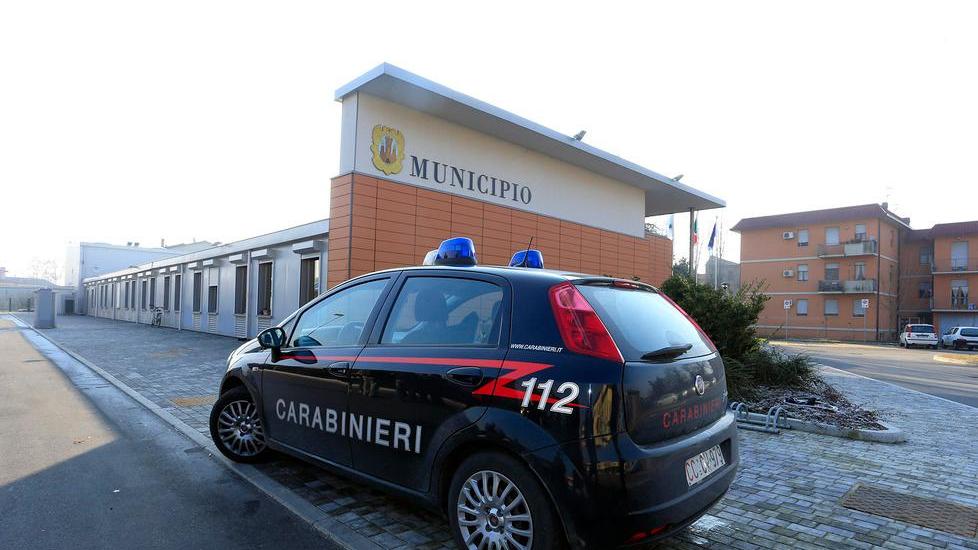 Accattonaggio e adescamento: primo “daspo” nella Bassa