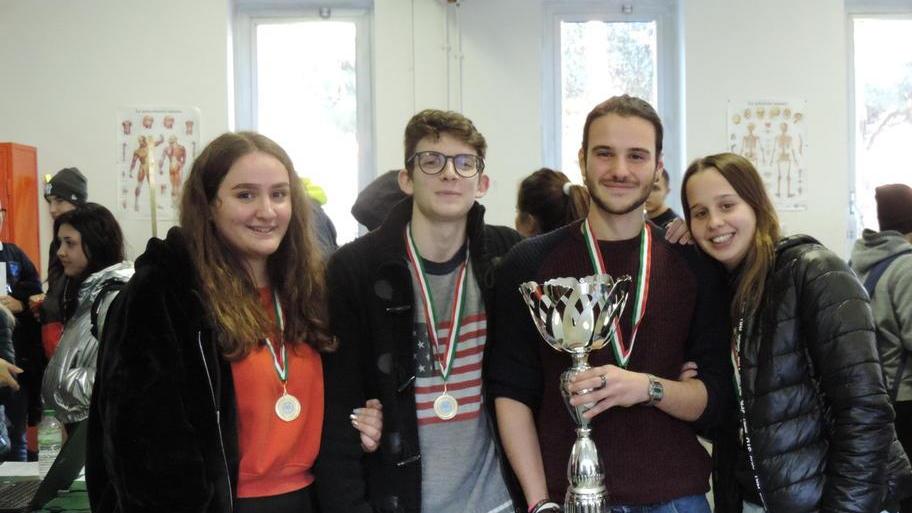 Giochi Logici, trionfa un team della sede Salvetti