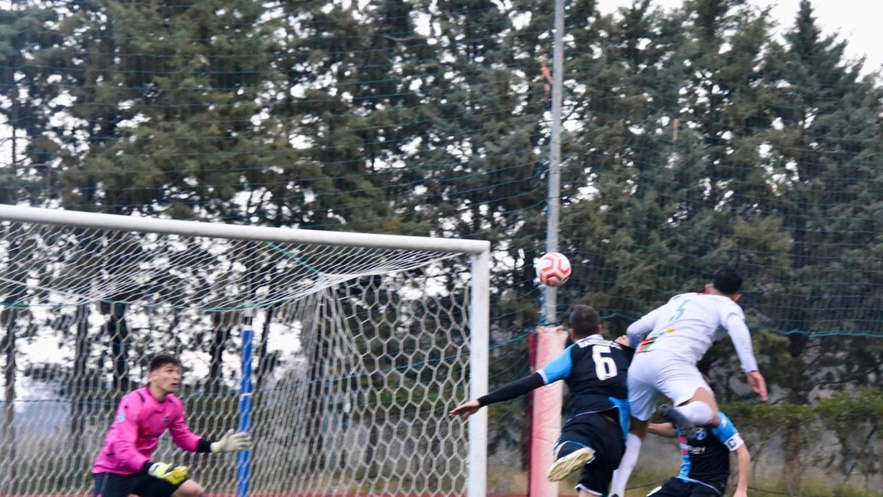 Il Lanusei si sblocca e doma un ostico Latina