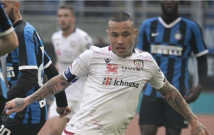 Radja Nainggolan durante Inter-Cagliari (foto Cagliari calcio)