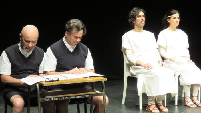 Al teatro TicTac di Monzone ci sono i “Sacchi di Sabbia”