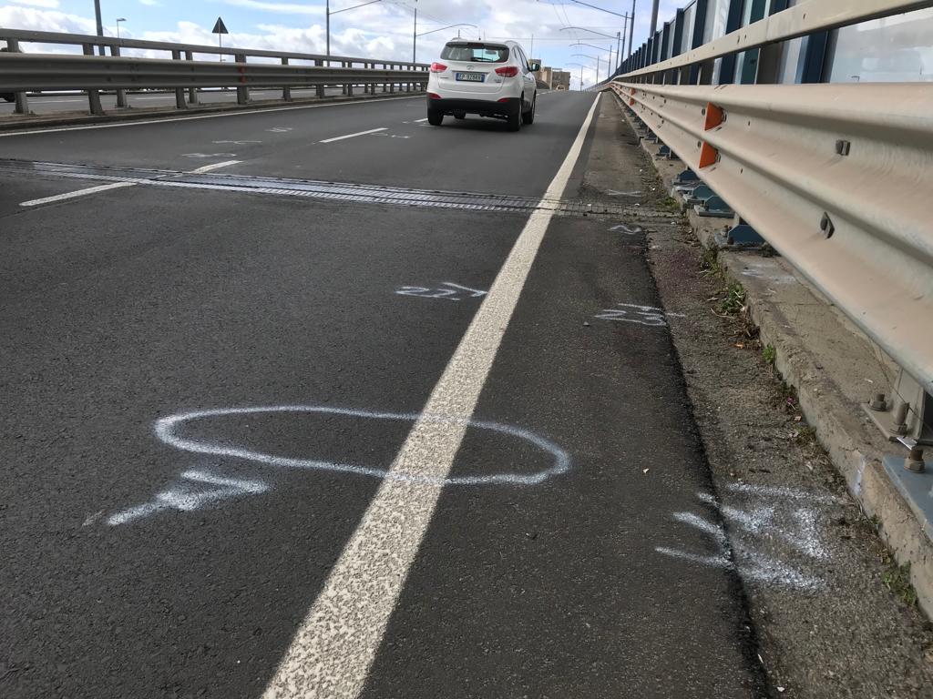 Il tratto di Is Pontis Paris dove una donna è stata investita e uccisa (foto Mario Rosas)