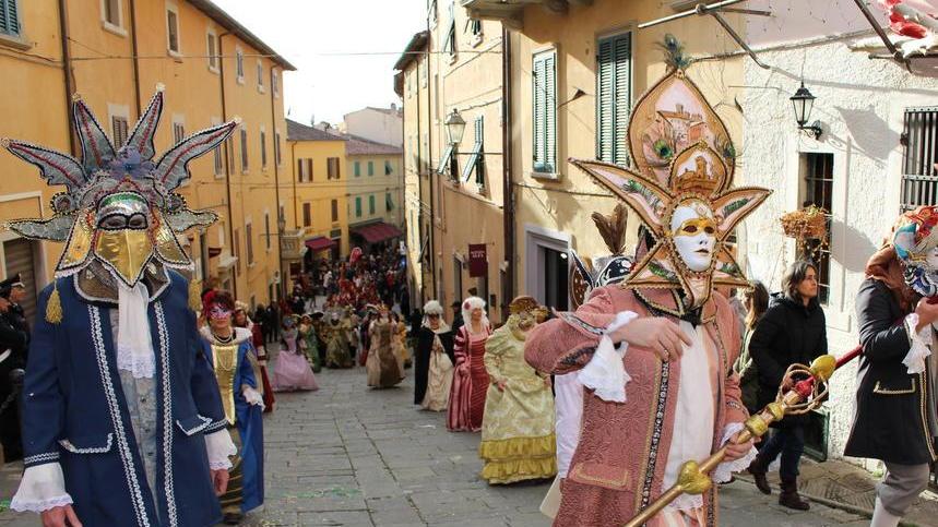 Prima uscita della Targa Cecina e sfilata storica a Castagneto