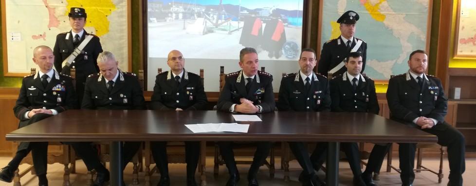 Da sinistra capitano Francesco Materiale, maggiore Michele Morelli, ten. colonnello Armando Ago, colonnello Massimiliano Sole, i maggiori Massimiliano Massarelli e Guglielmo Palazzetti, e il capitano Christian Bottacci