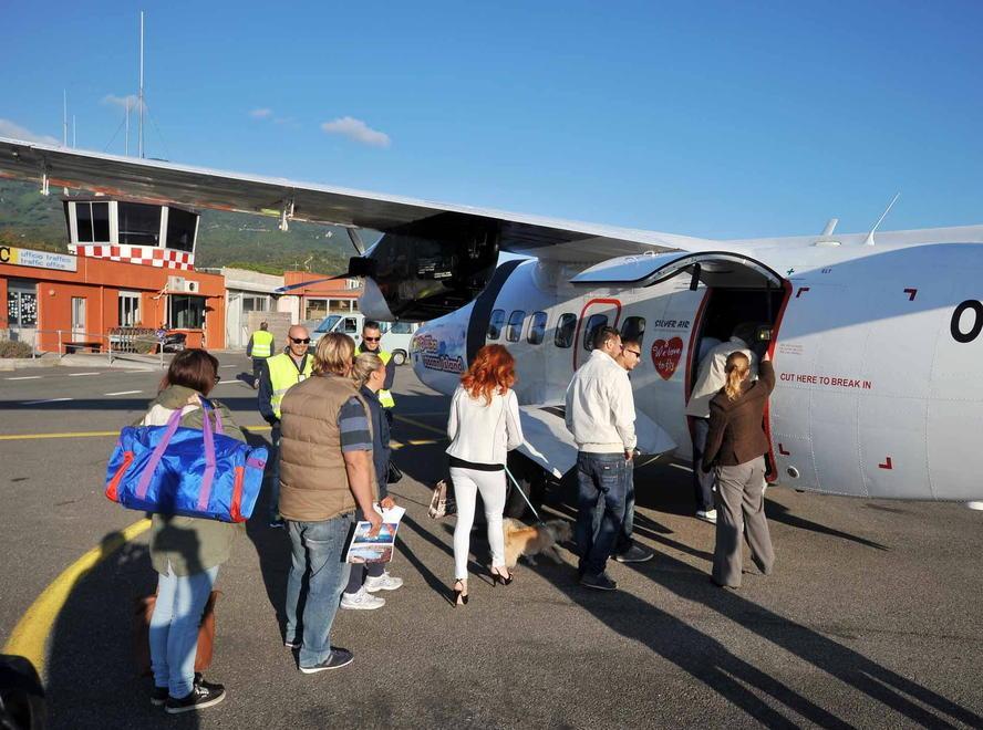 L’Elba torna a volare con Pisa e Firenze: ecco chi garantirà i collegamenti 