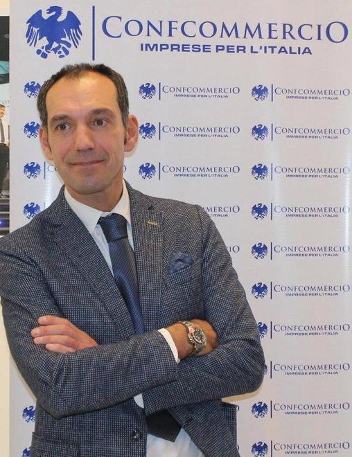 Aumenta l’Imu per negozi e imprese: scoppia la protesta 