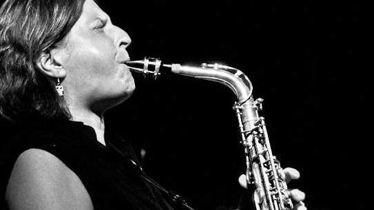 Modena, Abate Road celebra Parker con il sax di “ Lady Bird”