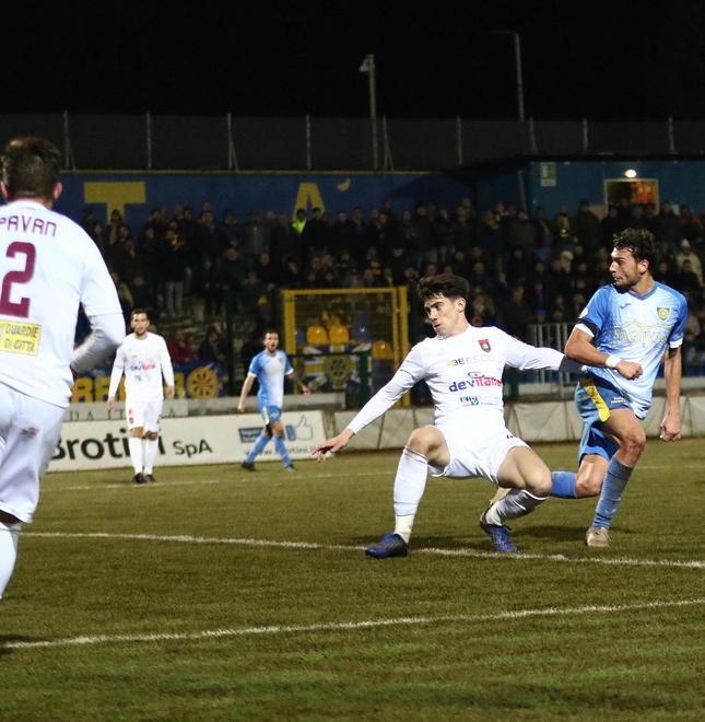 Top e flop: tacco di Cardoselli e autogol di Tedeschi a Striscia