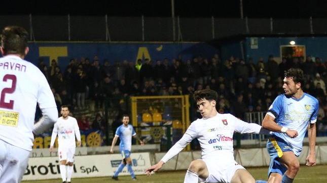 Top e flop: tacco di Cardoselli e autogol di Tedeschi a Striscia