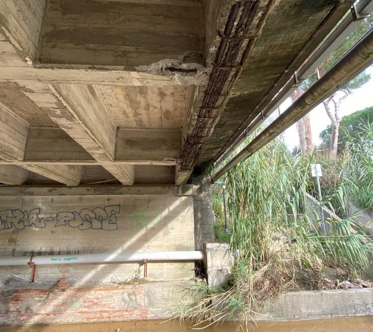 Ponte all’Acquaviva Armature a vista e ossidazioni evidenti 