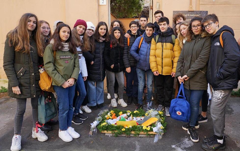 In via Del Mare e via Strozzi 6 nuove pietre d’inciampo alle case di ebrei deportati 