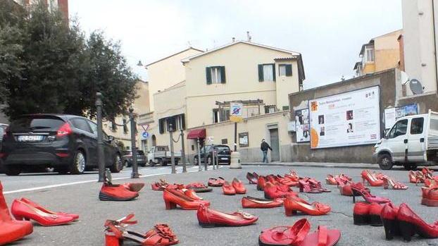 Picchia per anni la ex poi torna a cercarla: arrestato un 45enne