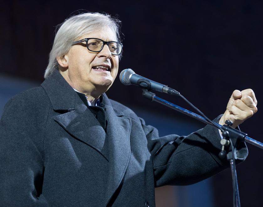 vittorio sgarbi forza italia