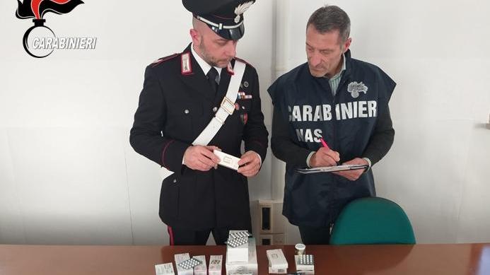 Traffico di sostanze dopanti via social, perquisizioni dei carabinieri