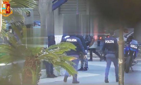 Cagliari, segnalato con YouPol lo spacciatore che vive nel B&amp;B