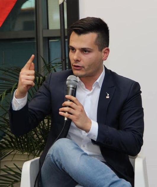 «Dal Pd fondi ai rom e più tasse locali» 