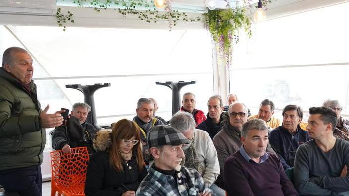 Una riunione in prefettura dopo l’sos degli imprenditori