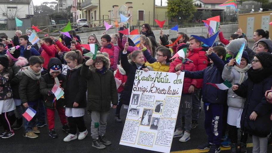 Una piazza per ricordare don Luigi Brucalassi