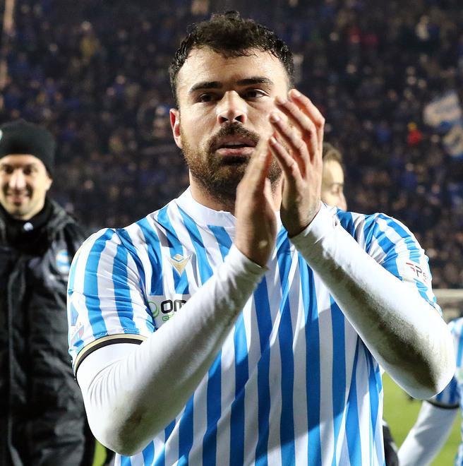 Petagna: oggi visite mediche con il Napoli, poi il bomber rimetterà la maglia spallina