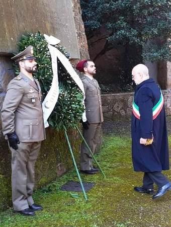 Un omaggio alle Fosse Ardeatine 