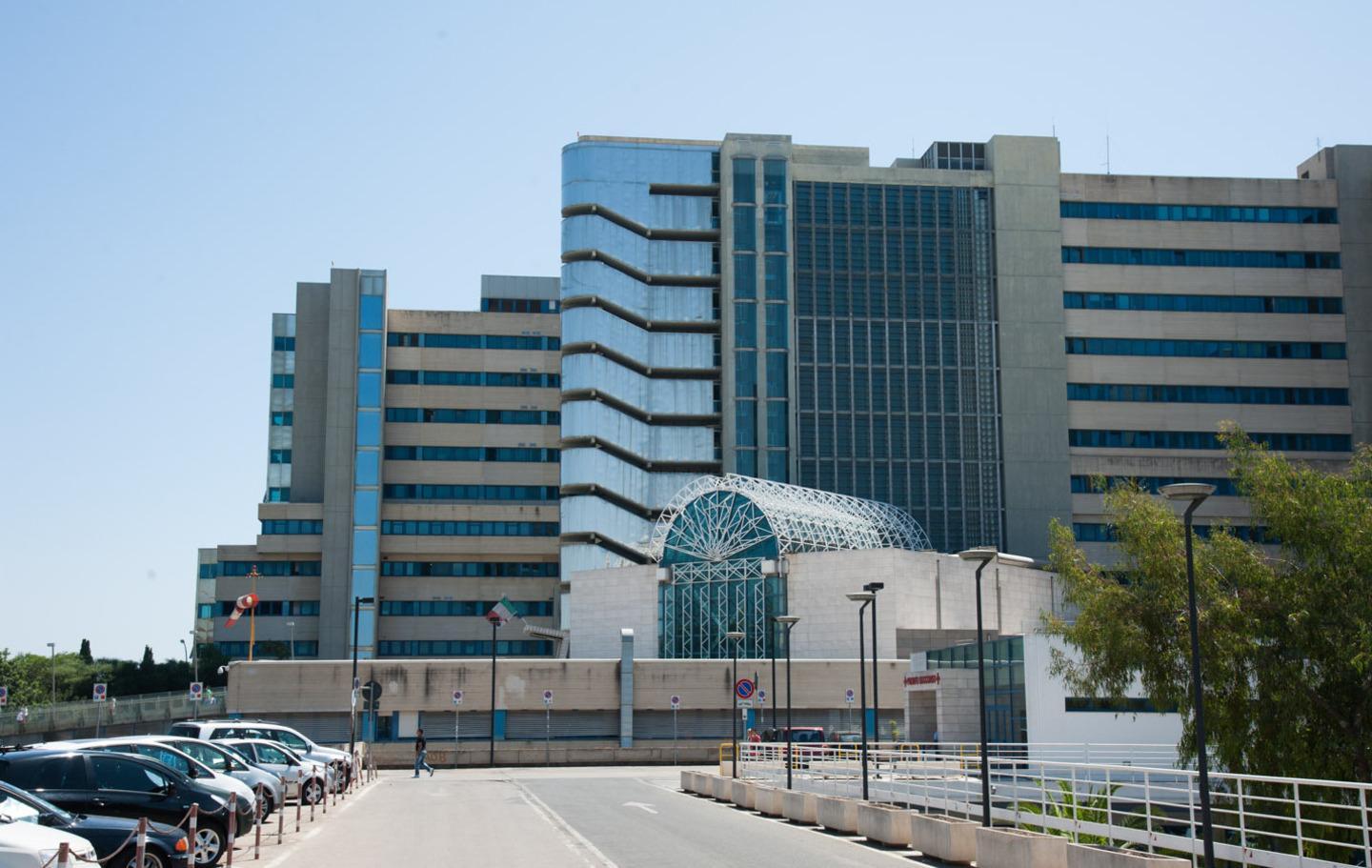 Meningite, stabili le condizioni della bambina di San Nicolò Arcidano