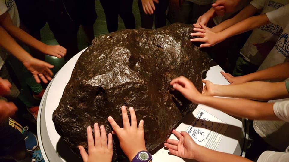 La meteorite di Nantan esposta al Museo di scienze planetarie di Prato