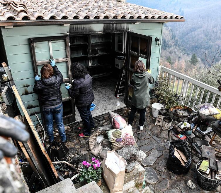 Il sogno distrutto della mini libreria nel borgo 