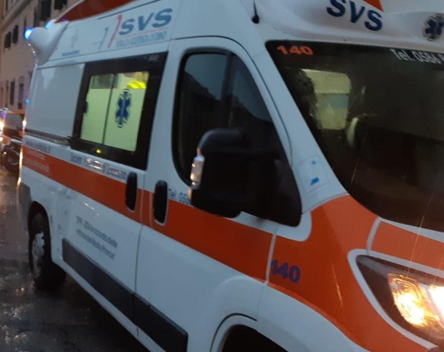 Un'ambulanza della Svs (foto d'archivio)