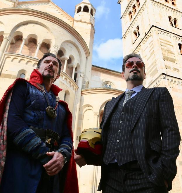 Iron Man e Dr. Strange a zonzo per Modena: «Vivere da supereroi è il nostro lavoro» 