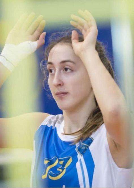 Il muro di Elena e il Volley Livorno si prende il derby