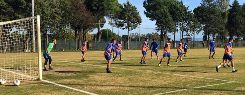 Allenamento in città prima del ritiro