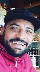 Giovane morto durante il controllo di polizia «Era bloccato supino, serve una perizia» 