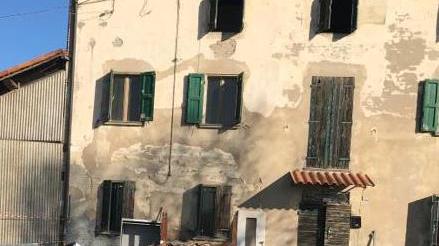 «Mai segnalazioni al Comune sulle condizioni della cascina»