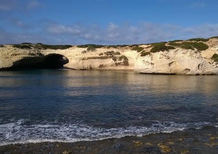 S’Archittu, doppia ordinanza di divieto 