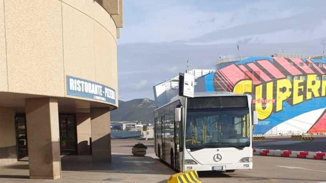 Appalti all’Isola Bianca ecco i bus Turmo travel